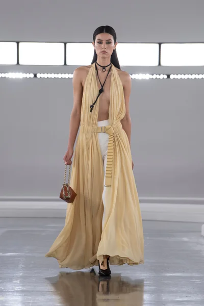 Look 51